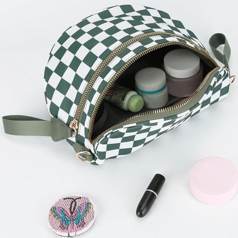 Xyra™ GoFree - The Roomiest Bum Bag