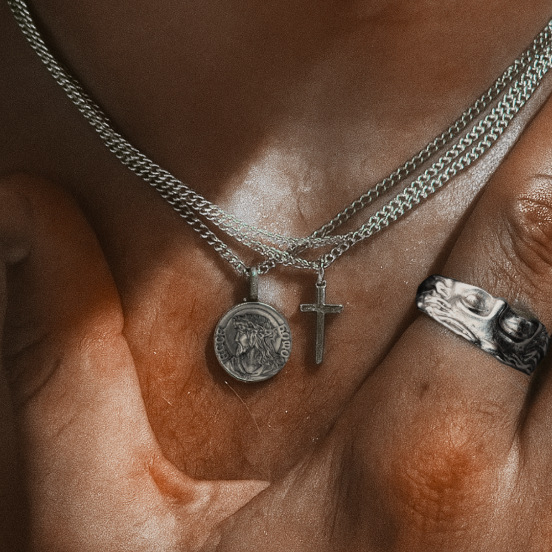 JESUS QUARTER NECKLACE